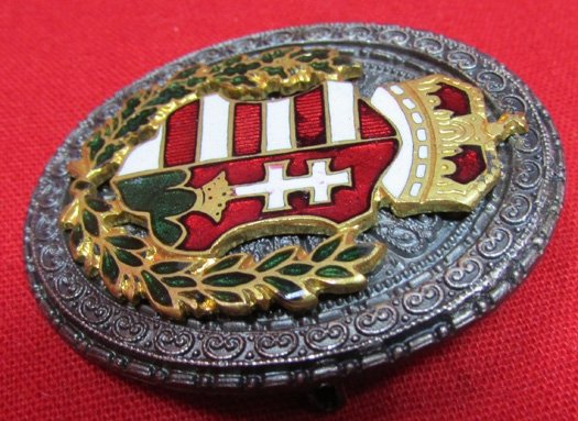  Hungarian WWI Enameled Patriotic Pin — image 3