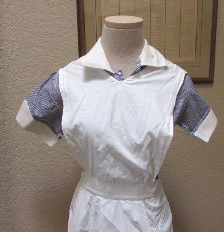  US Korean War Era Flight Nurse Uniform, Dress and Apron — image 3