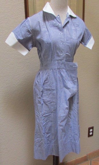  US Korean War Era Flight Nurse Uniform, Dress and Apron — image 6
