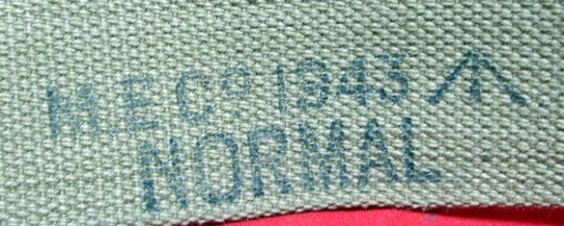  British WWII P37 Pattern Canteen 1943 Dated Strap — image 3