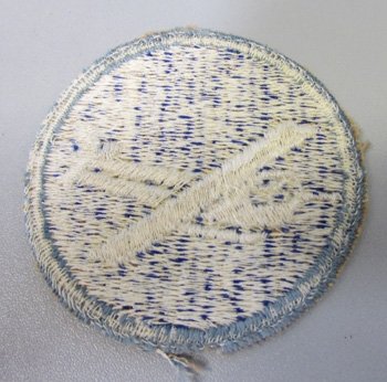  US WWII Infantry Glider Enlisted Cap Insignia — image 2