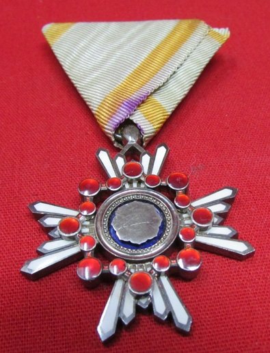 Japanese WWII Order of the Sacred Treasure 6th Class — image 2