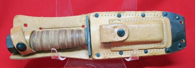  US Vietnam War Era, USAF Pilots Survival Knife, Camillus, 10-1975 — image 2