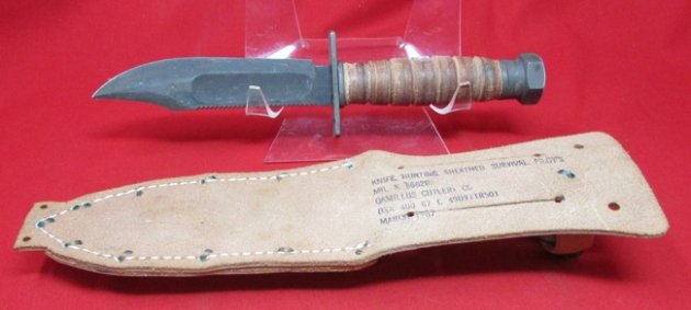  US Vietnam War Era, USAF Pilot's Survival Knife, Camillus Cutlery  1967, Unissued — image 4