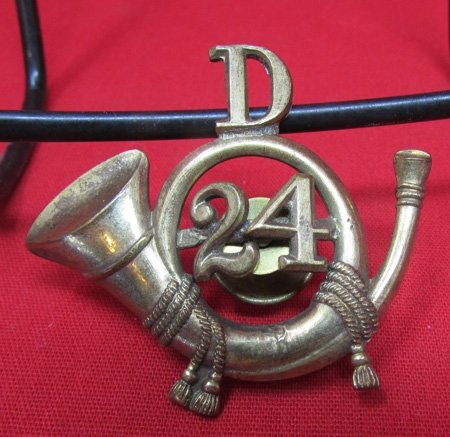  US Indian War, SAW Era Field Musician Hat Insignia, 24th Infantry, Company D — image 2