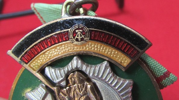  East German Cold War, Police Honor Medal — image 4