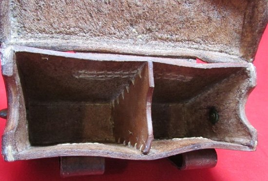  Japanese WWII Type 38 Leather Front Ammo Pouch — image 4