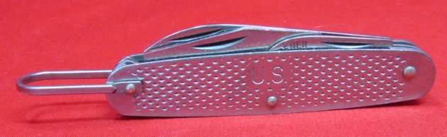  US Cold War Era, US Army Issue Pocket Knife, Camillus 1989 — image 2