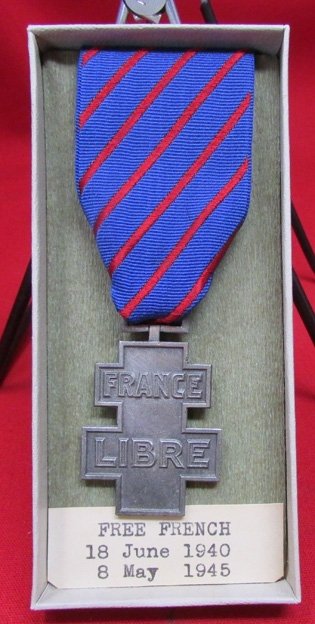  France WWII, Free French Medal, 1940-1945 — image 2