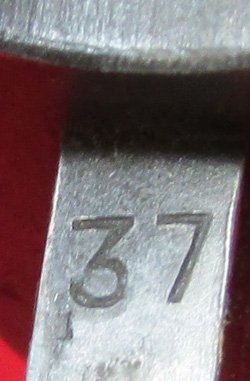  German WWII S84/98 Bayonet & Scabbard, Mismatched, E. Pack 1937 — image 6