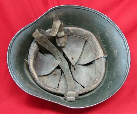  Bulgarian WWII, M1936A Steel Helmet, Complete — image 5