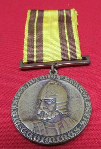  Lithuania, Order of Gediminus Medal, Bronze Class — image 2