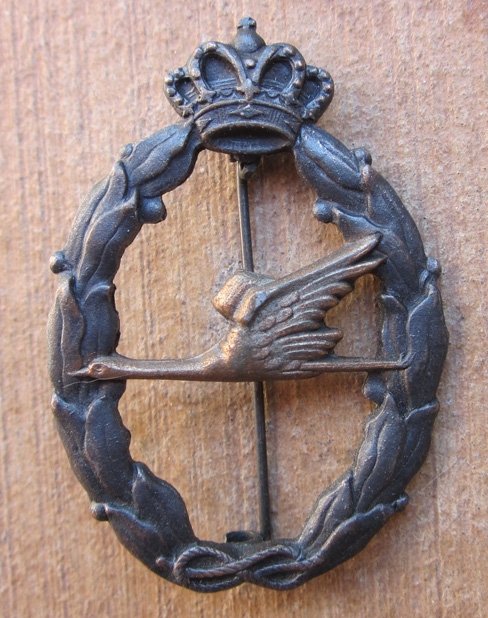  Italian WWII Flight Badge, Rescue, Bronze Grade — image 2