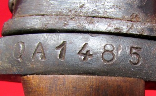  Italian WWII M91 Carcano Bayonet, Fluted Steel Scabbard — image 3