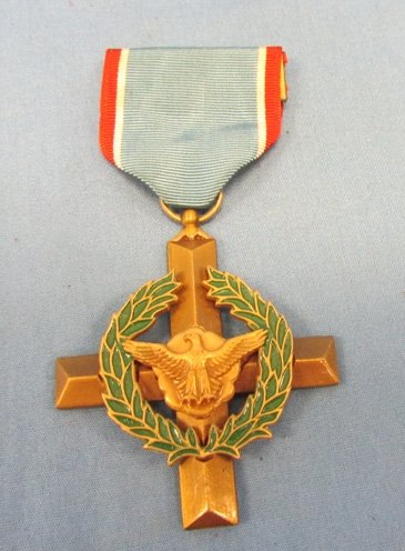  US Cold War Era, Air Force Distinguished Service Cross — image 2
