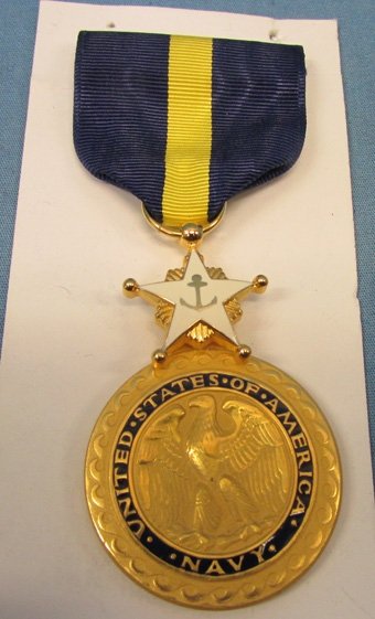  US Cold War Era Navy Distinguished Service Medal — image 2