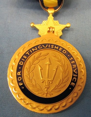  US Cold War Era Navy Distinguished Service Medal — image 4