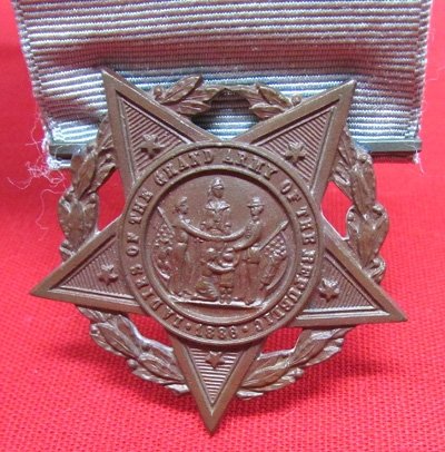  US Post Civil War, GAR Womans Relief Corps Medal, Assistant Guard — image 4
