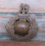 British WWII Royal Marines Cap Badge