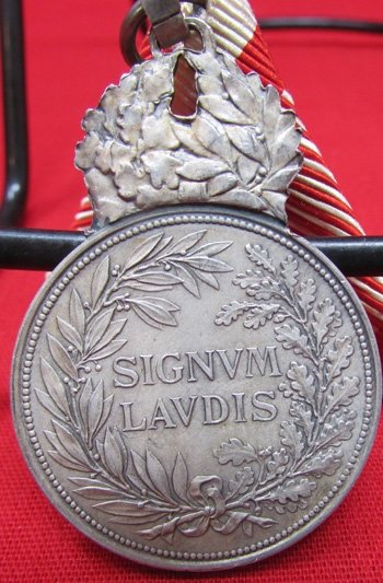  Austrian WWI Bravery Medal 2nd Class, 'Fortitudini' Emperor Karl — image 4