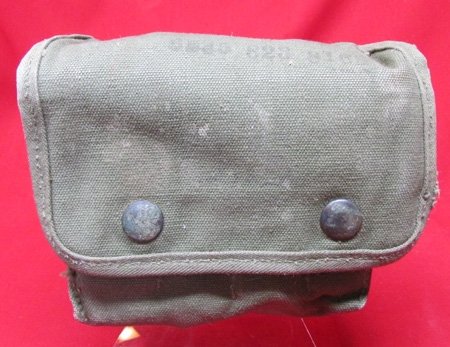 US WWII Jungle 1st Aid Kit, Vietnam War Repack — image 2