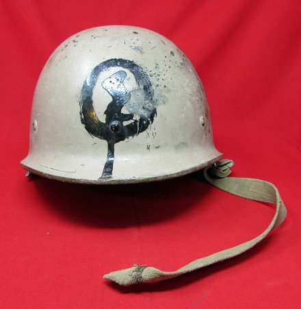  Gulf War Era Iraqi Battle Damaged Helmet — image 2