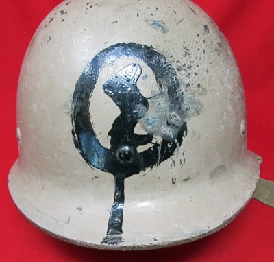  Gulf War Era Iraqi Battle Damaged Helmet — image 3
