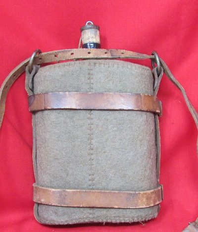  British WWI Canteen Cover & Brown Leather Harness — image 3