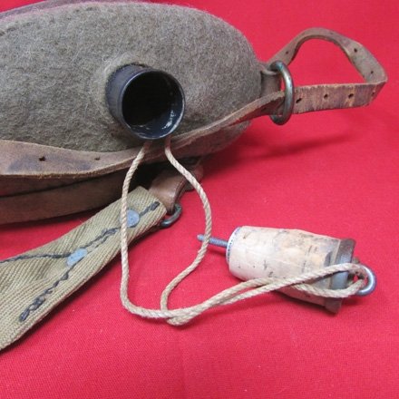  British WWI Canteen Cover & Brown Leather Harness — image 4