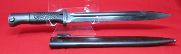  German WWII S84/98 Bayonet & Scabbard, Coppel Mfg., Warsaw Pact Reissue — image 4