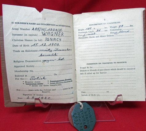  Polish WWII, Soldiers Medals, Photographs & Document Grouping — image 10