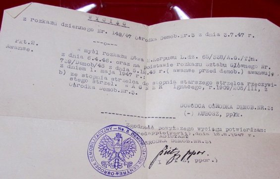  Polish WWII, Soldiers Medals, Photographs & Document Grouping — image 19