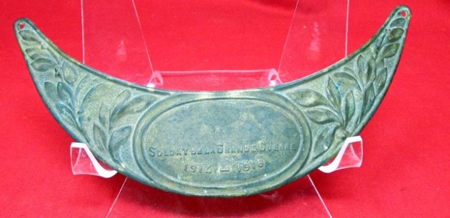  French WWI Veterans, Soldier of the Great War, Adrian Helmet Plate — image 2