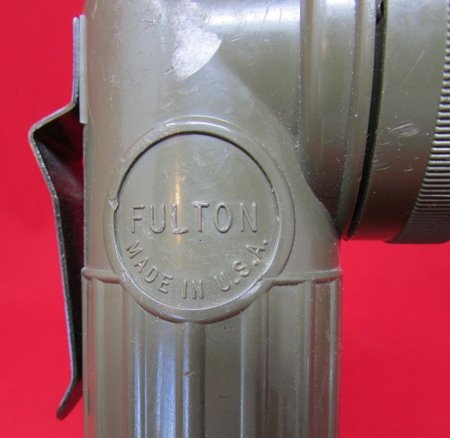  US Cold War Era GI Flashlight, Fulton Mfg — image 4