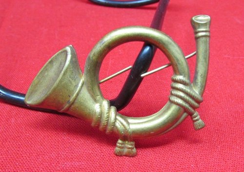  US Indian Wars, Infantry Enlisted Cap Insignia, M1872 — image 2