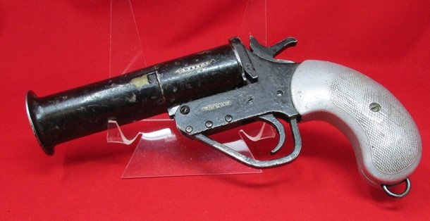  British WWII Mk5 Signal Pistol — image 3