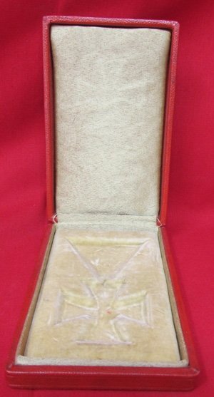  Austrian WWI-WWII, Iron Cross 2nd Class Case — image 4