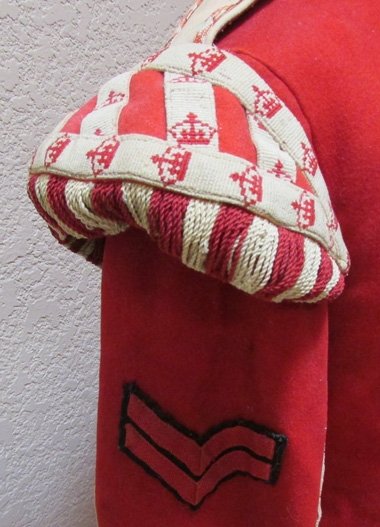  British WWI, 1902-1914 Full Dress Drummers Tunic, — image 3