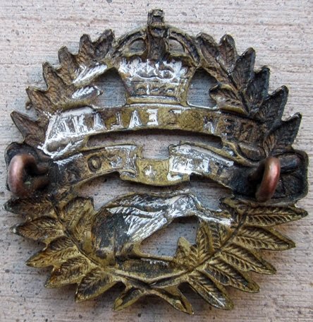  New Zealand WWII Dental Corps Collar Device — image 3