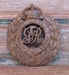British WWI-WWII Royal Engineers Cap Badge