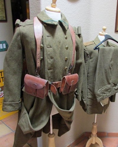  French WWI Foreign Legion Uniform Set, Overcoat, Hollywood Tunic & Original Belt Equipments — image 2