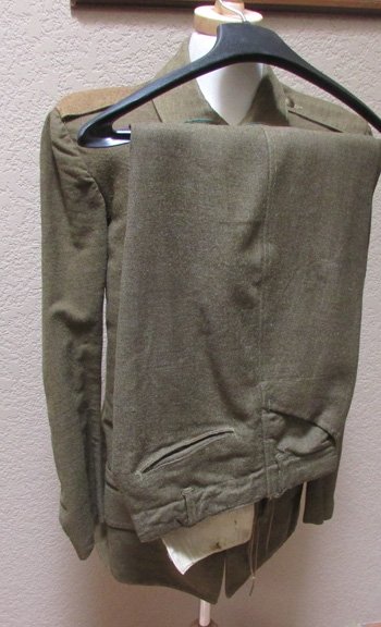  French WWI Foreign Legion Uniform Set, Overcoat, Hollywood Tunic & Original Belt Equipments — image 7