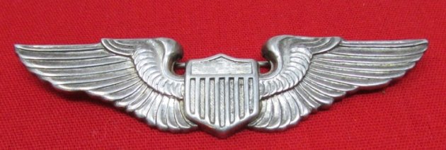  US WWII Australian Mfg USAAF Pilot Wings, Angus & Coote — image 2