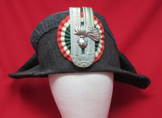  Italian WWII Era Carabinieri Bicorne Hat, Lucerna — image 2