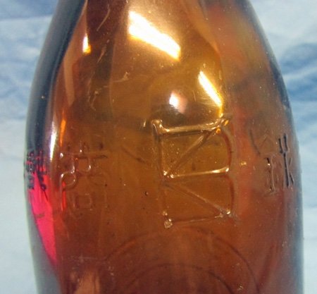  Japanese WWII Kirin Amber Glass Beer Bottle, Wreck Recovered — image 4
