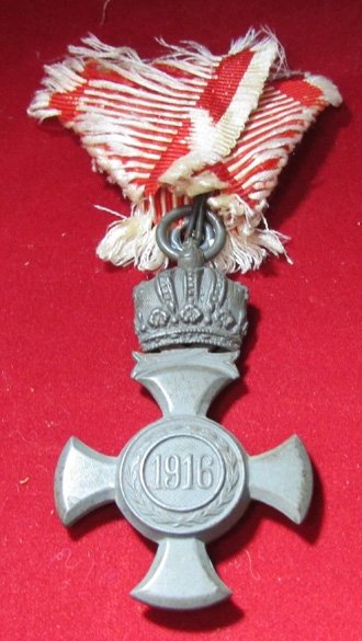  Austrian WWI Military  Merit Cross, Zinc — image 4