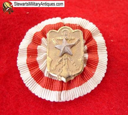 Japanese WWII Time Expired Soldiers League Badge with Rosette — image 2