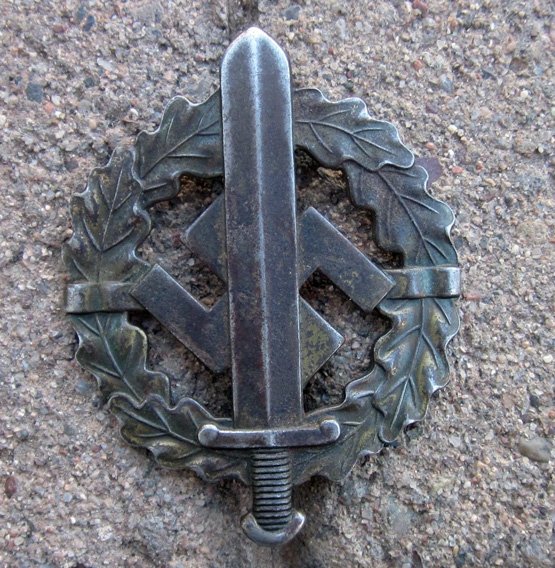 German WWII Bronze SA Sports Badge, Steel, Berg & Nolte — image 2