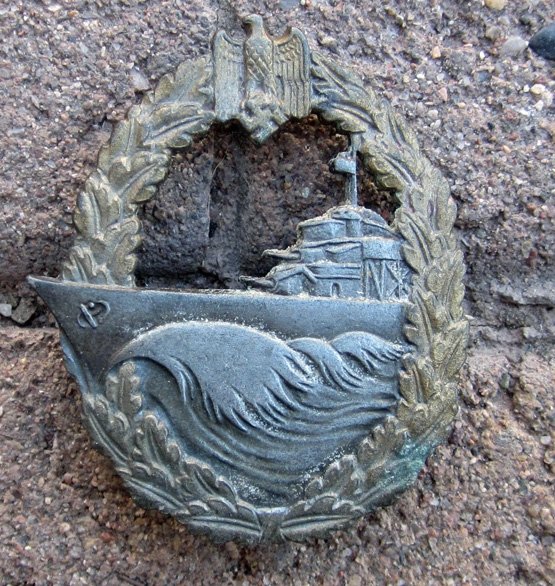 German WWII Kriegsmarine Destroyer Badge, S.H.u.Co. Mfg — image 2
