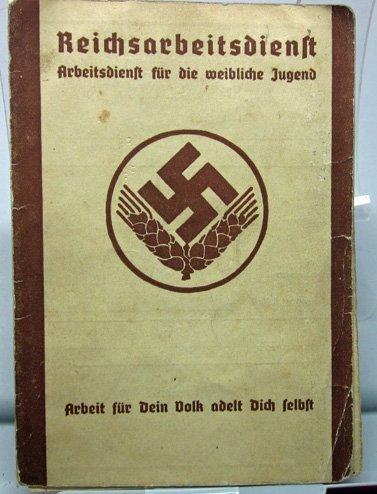 German WWII Female RAD Member Identity Booklet — image 3